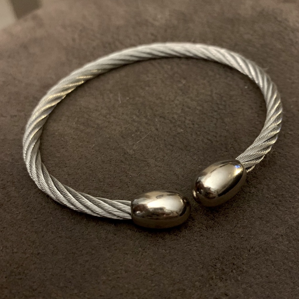 Silver cable bracelet